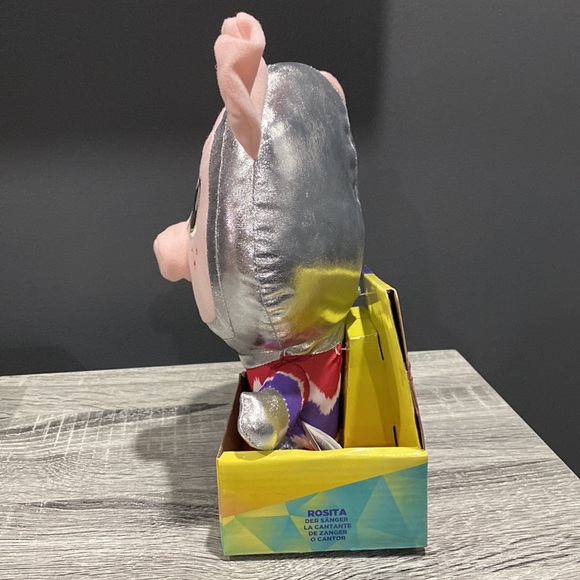 NEW: Sing 2: Rosita the Singer - Singing Plush Toy - Picture 4 of 9